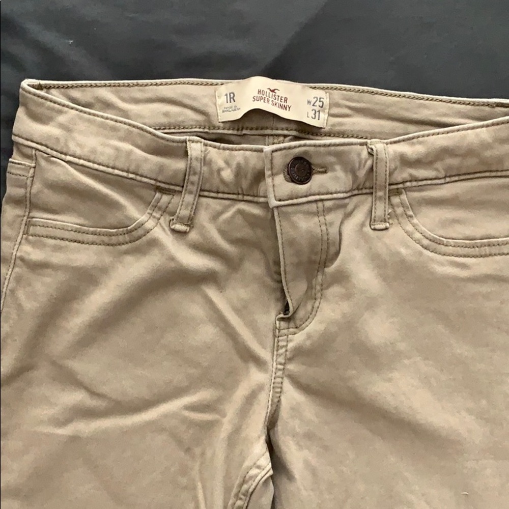 Hollister Super Skinny Jeans